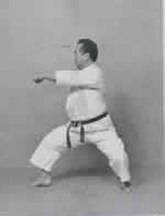 Gyaku Tsuki Chudan<br>Ko Kutsu Dachi